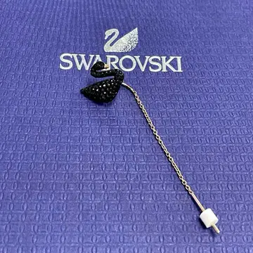 키46/SWAROVSKI/스와로브스키/귀걸이/한쪽만/블랙 스완