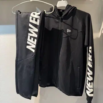 NEW ERA 풀 집업 저지 블랙