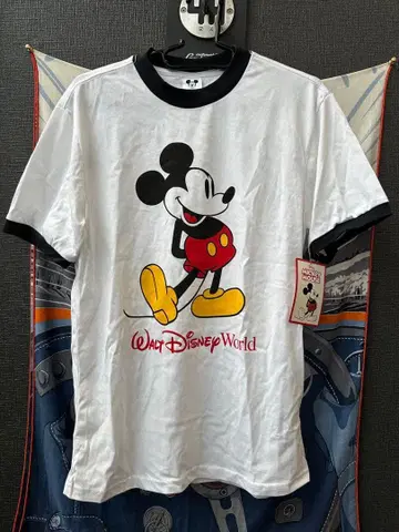 미사용 새상품 Disney 미키 T셔츠 S