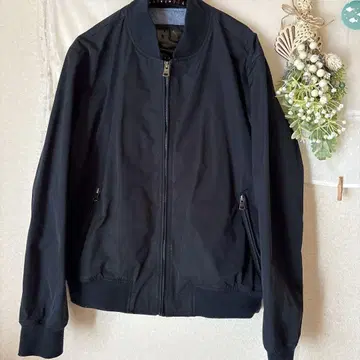 블랙 MA-1 스타일 자켓