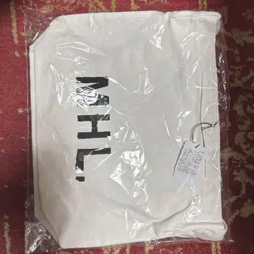 MHL. 토트백 블랙 마가렛 하우엘