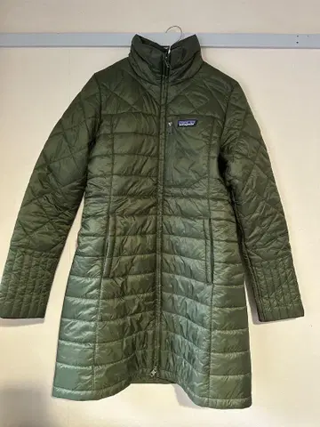 patagonia 올리브 그린 다운 자켓