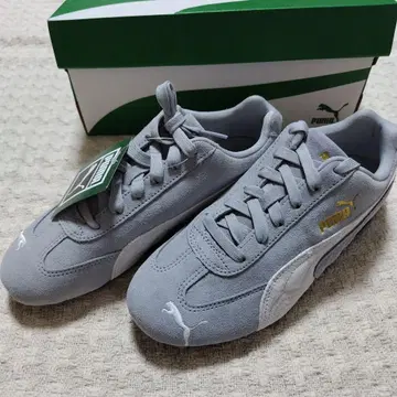 PUMA 스웨이드 그레이 로우컷 스니커즈