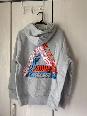 Palace Skateboards TRI-TEX HOOD [중고]