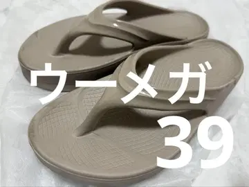 우포스 우메가 베이지 39