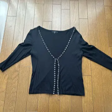 7-l 비즈 장식 V넥 가디건 블랙