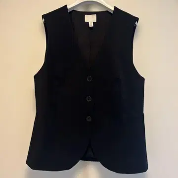 H&M 블랙 베스트 EUR40