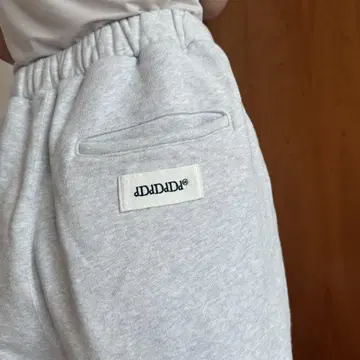 dDdDdDd WIDE TAPERED SWEAT PANTS size S
