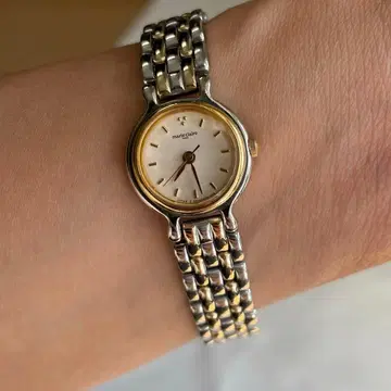 마리끌레르 손목시계