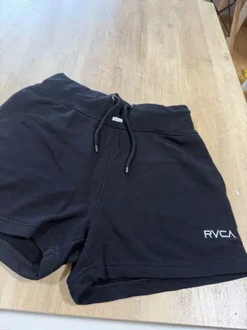 RVCA 맨투맨 숏팬츠 M 블랙