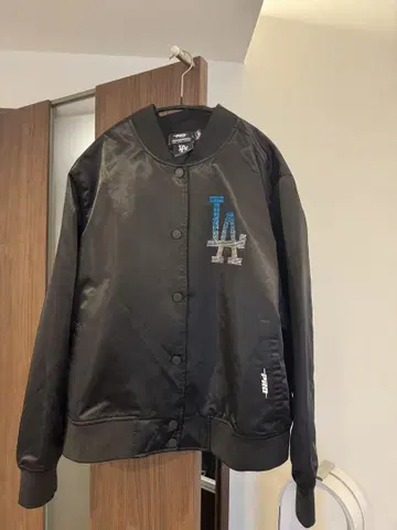 LA 로고 스톤 장식 바시티 자켓 다저스