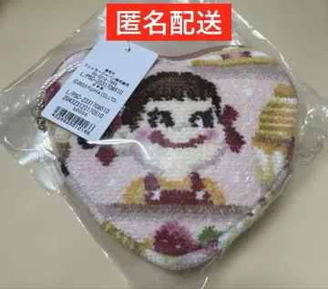 러브러리 바이 페이 x 페코짱 콜라보 하트 파우치