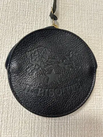 IL BISONTE 블랙 가죽 코인 케이스