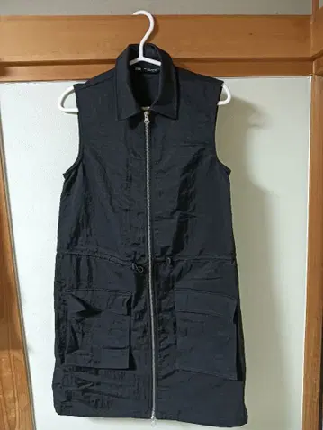 ZARA 블랙 베스트