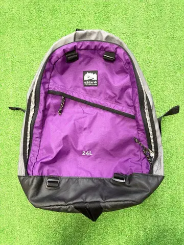 adidas ADVENTURE 백팩 24L 퍼플 새상품급