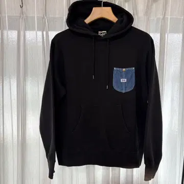 Lee 블랙 데님 포켓 후드티