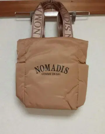 NOMADIS/노마디스 별주 SAC PADDED 토트백