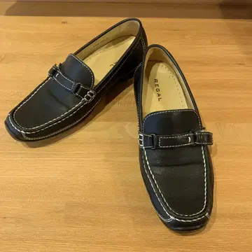 REGAL 블랙 로퍼 24cm