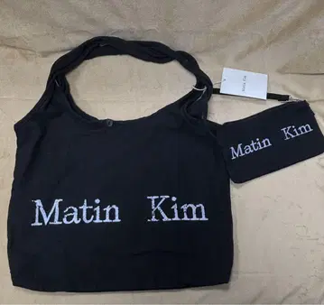 Matin Kim 블랙 토트백 파우치 포함