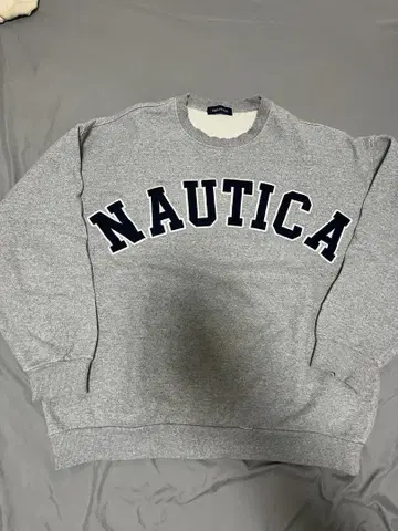 NAUTICA 그레이 크루넥 맨투맨