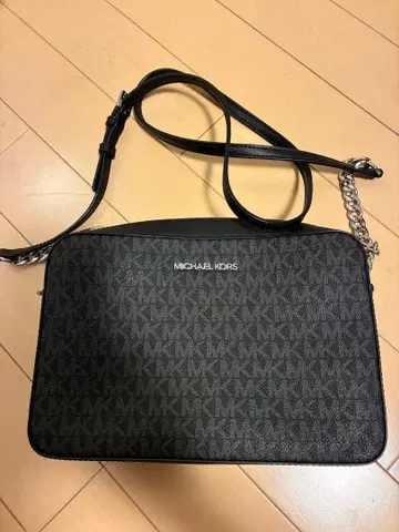 MICHAEL KORS 블랙 숄더백