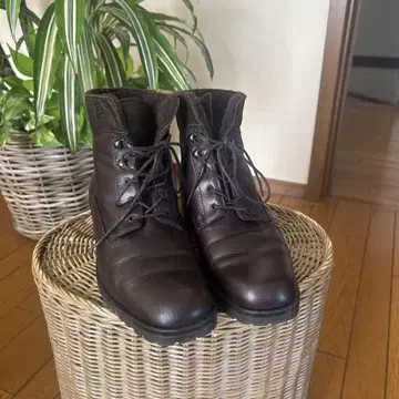 BALLY 다크 브라운 부츠 37