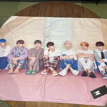 [ 공식 ] BTS 담요