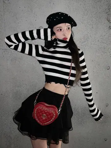 Darich 데미지 보더 숏 리브 니트