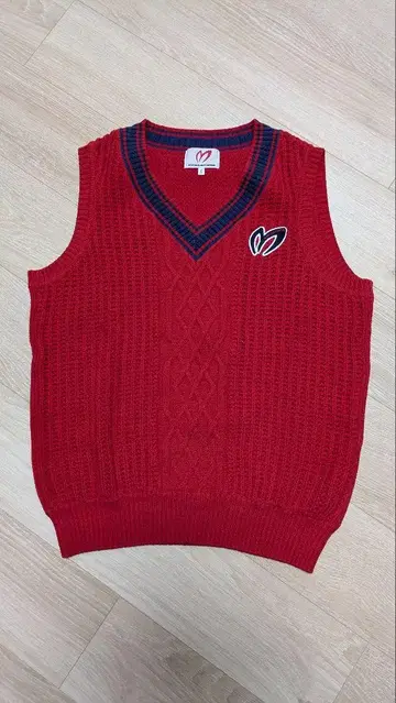 MASTER BUNNY EDITION 레드 V넥 베스트 사이즈 5