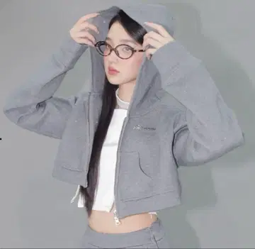 [ andwang ] Kirakira Short Zip up 001