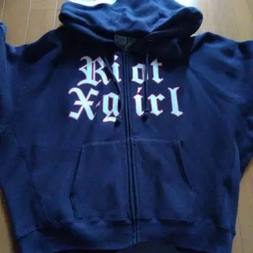 xgirl Riot 그래픽 후드티 M