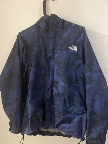 THE NORTH FACE 네이비 카모플라쥬 마운틴 후드티