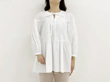 아베닐 에투알 개더 절개 플레어 리본 블라우스 36