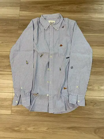 파파스 파랑과 하양 스트라이프 자수 셔츠 M 사이즈