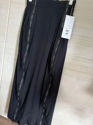 RISLEY 롱 스커트 블랙 사이즈 38