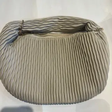 FENNEL 크림색 핸드백