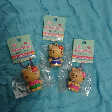 일본 한정 판매 산리오 인기 시리즈 헬로키티 PVC 스트랩 3세트