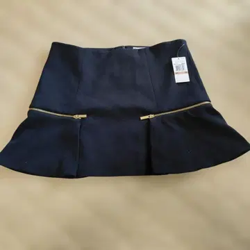 새상품 마이클코어스 미니 스커트 블랙 12 사이즈