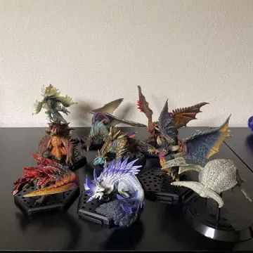 몬헌 스탠다드 모델 피규어 9체 세트