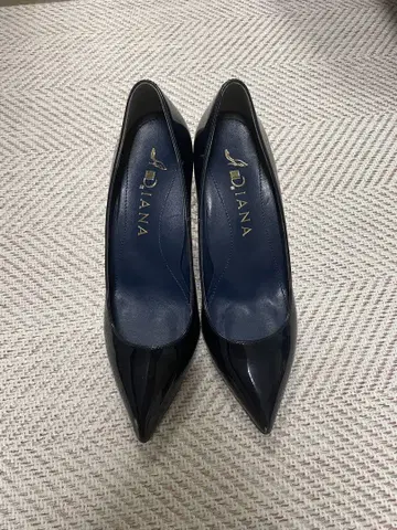 ADLANA 블랙 스틸레토 하이힐
