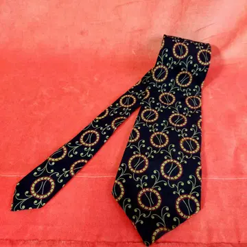 GIORGIO ARMANI 아르마니 넥타이 이탈리아제 실크 100%