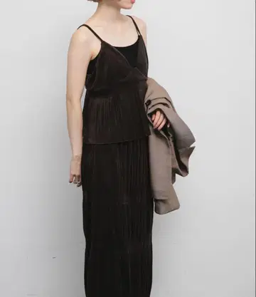 KBF 마조리카 플리츠 세퍼레이트 원피스