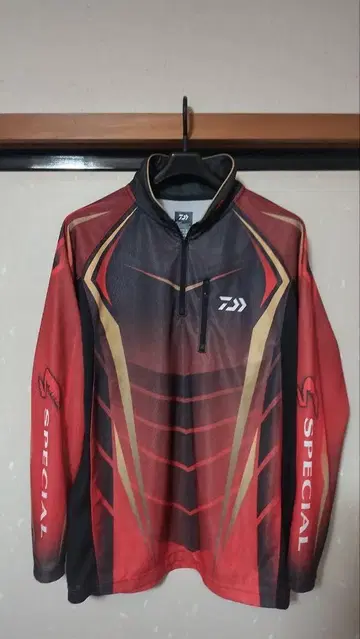Daiwa SPECIAL 긴팔 셔츠 마그마 블랙 L 사이즈