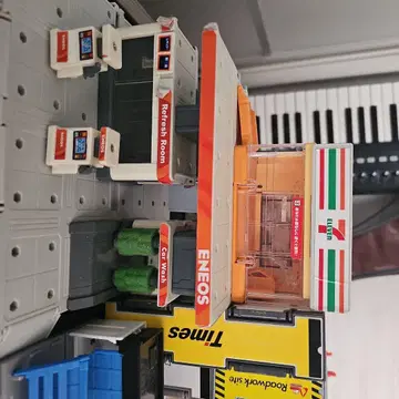 ENEOS와 7-Eleven 미니어처 점포 세트
