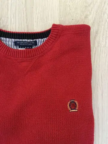 TOMMY HILFIGER 니트