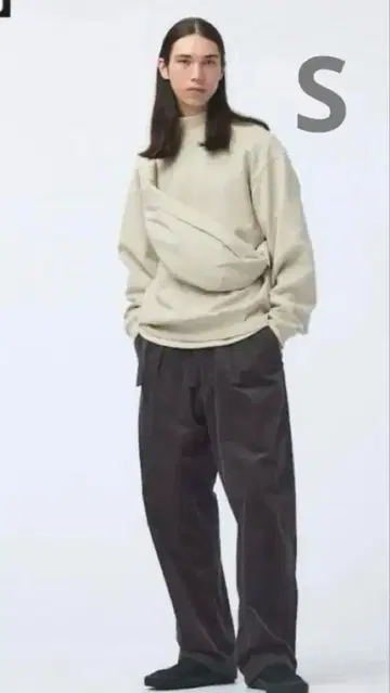 유니클로 2024 AW 코듀로이 턱 와이드 팬츠 미사용품!