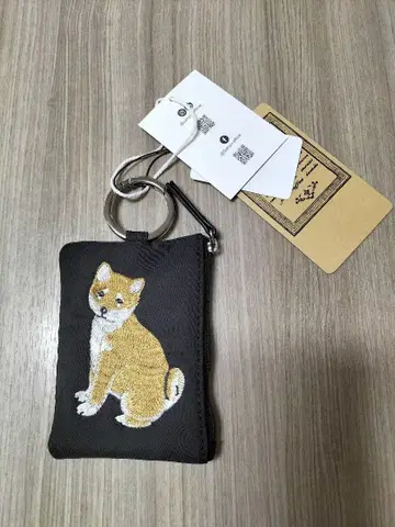 미사용 새상품 비어즐리 dog 파우치