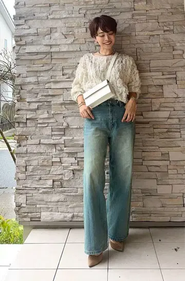 RIVE DROITE 컷 자카드 시어 블라우스 미사용 정가 16500엔