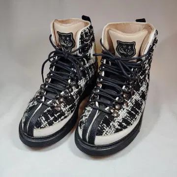 오니츠카타이거 x AP 트위드 하이컷 부츠 TH4ZON