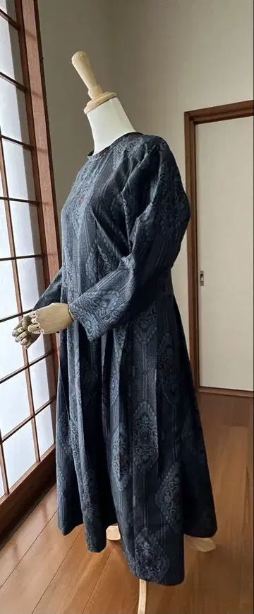 오시마 명주 류고 패턴 기모노 리메이크 다크 블루 롱 원피스
